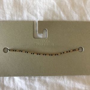 New urban Outfitters black and gold necklace